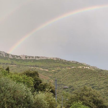 Sa Dommu 'E Su Coro Villa Triei Luaran gambar