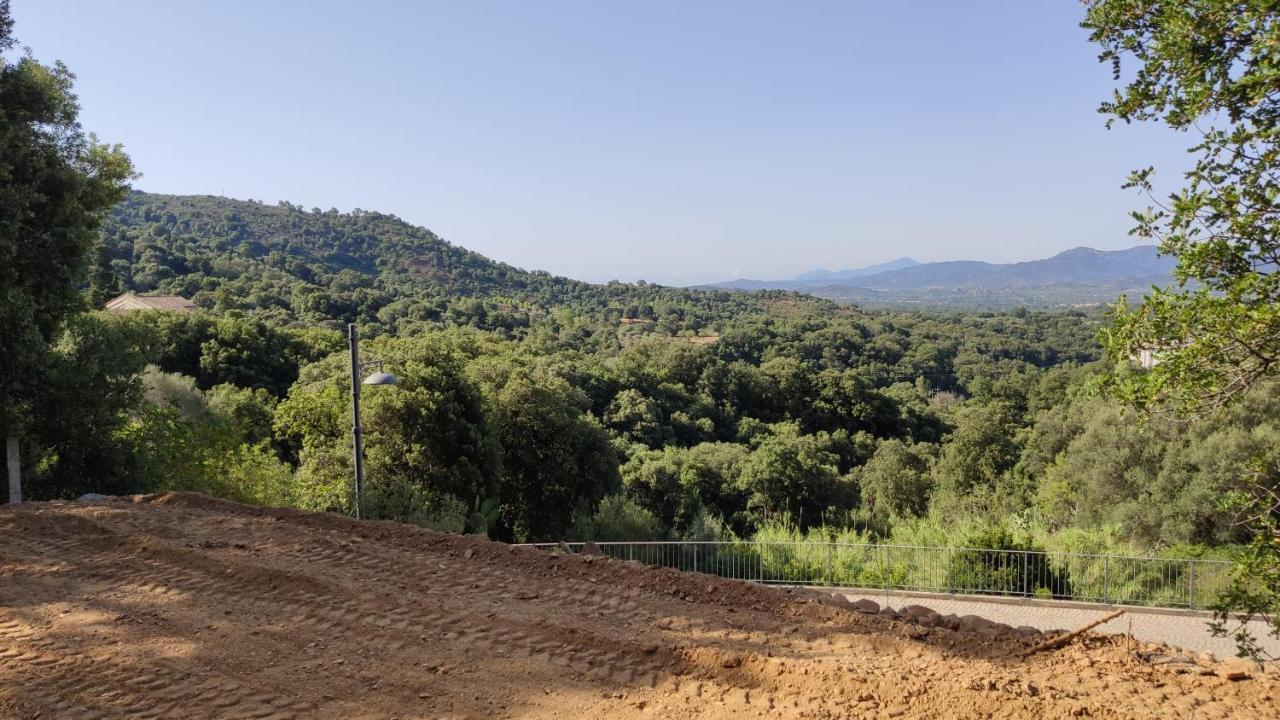 Sa Dommu 'E Su Coro Villa Triei Luaran gambar